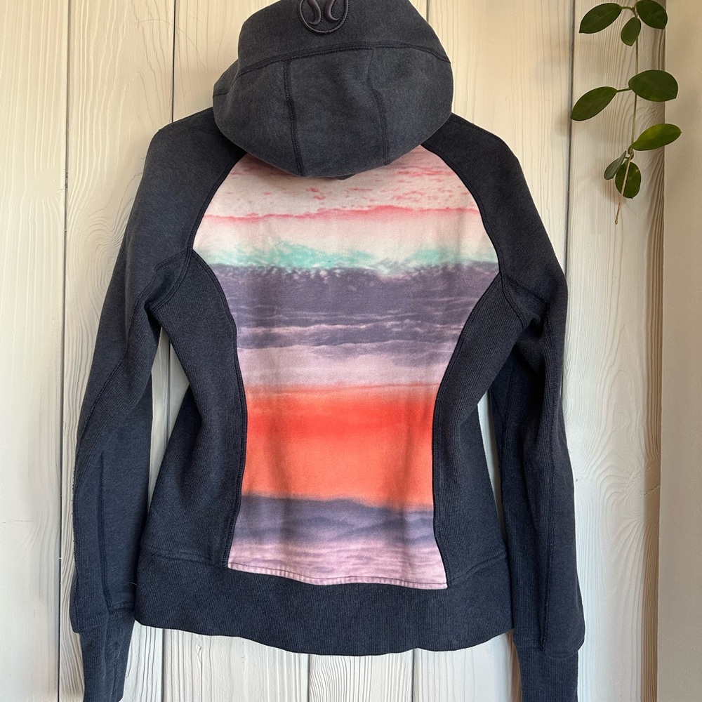 Lululemon Scuba Hoodie, Heathered Cadet Blue, Beachscape - Size 10 - Picture 2 of 6